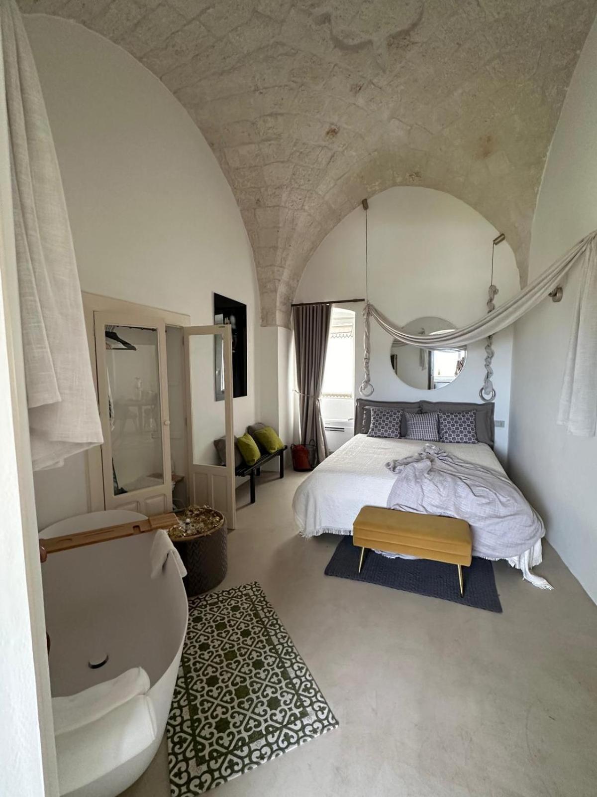Suite Sami Charming Home 奥斯图尼 外观 照片